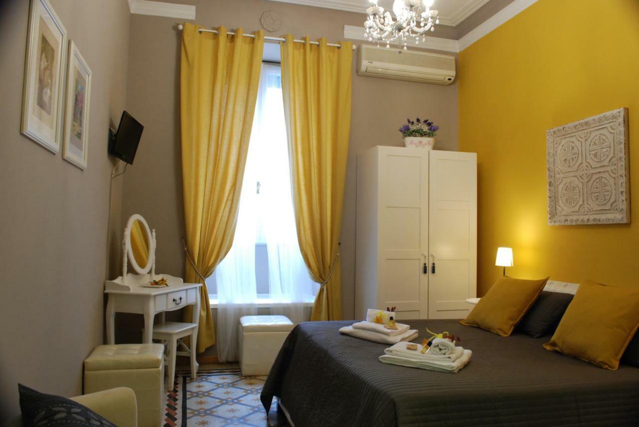 Costantino Primo - St.pietro Rom